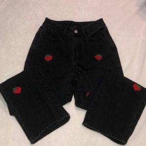 strawberry black mom jeans